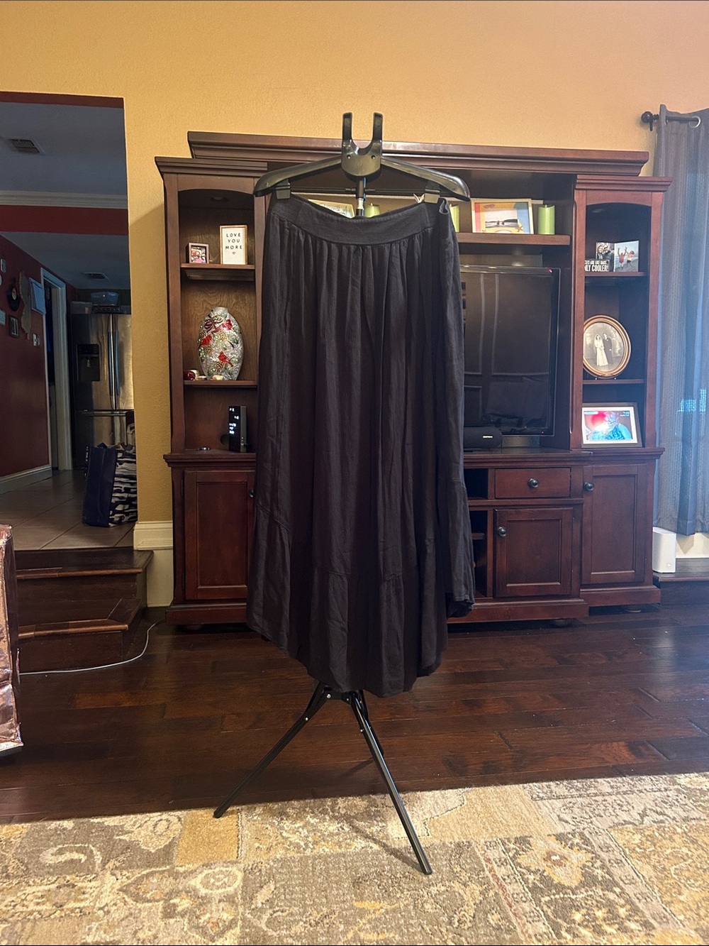Black Womens Midi Skirt - Classic Flow